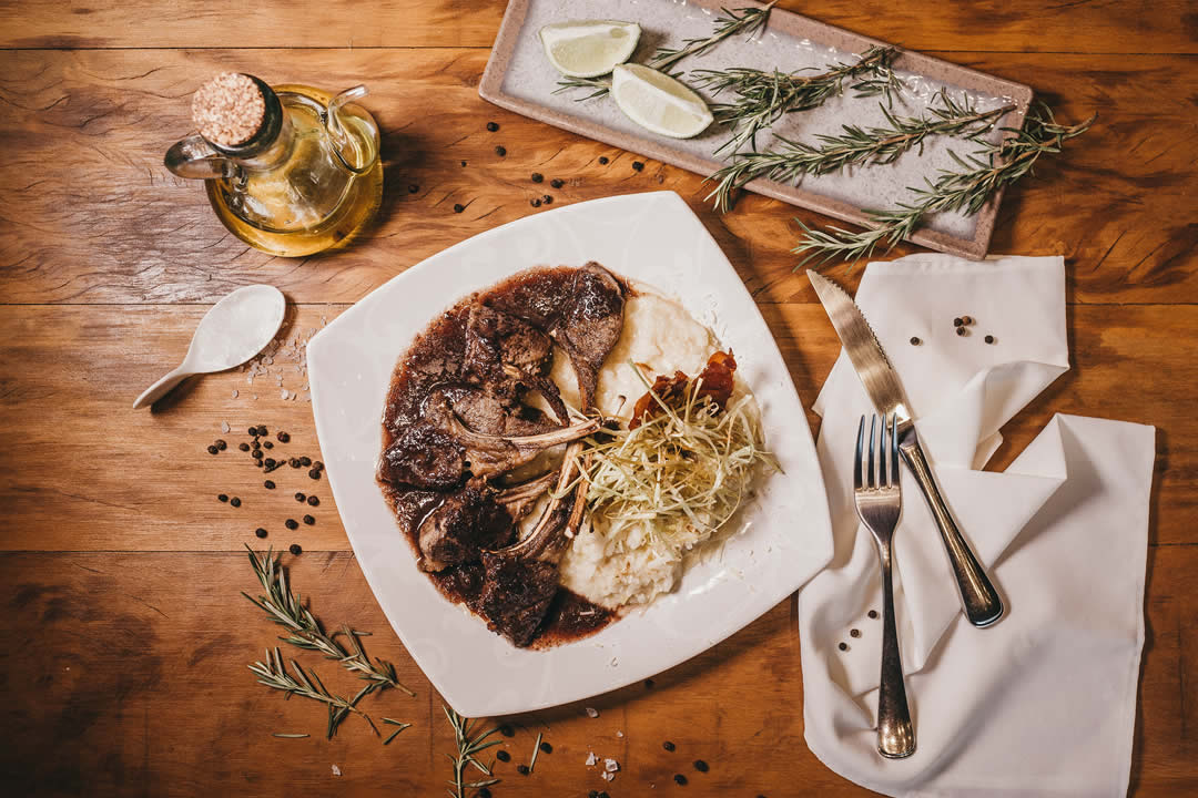 Uno de los restaurantes que ofrecen platillos elaborados con ingredientes originarios de la región.